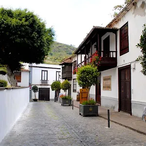 https://casa-esther-icod-de-los-vinos.in-canary-islands.com